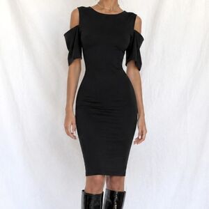 Vintage Y2K Black Cold Shoulder Knit Knee Length Bodycon Cocktail Dress Size M